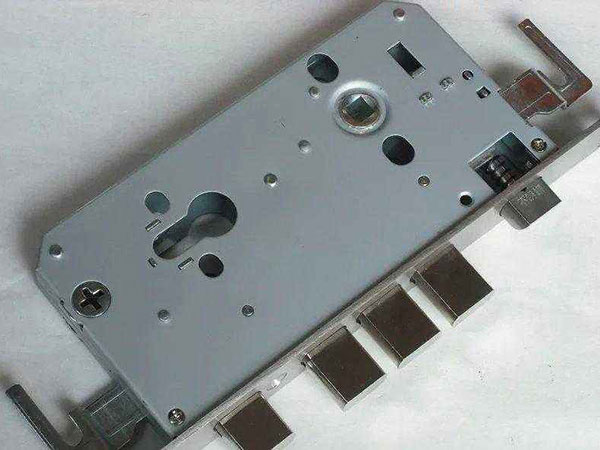 武侯24小时上门开锁公司